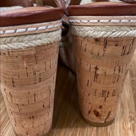 Lucky women’s size 9 Adjustable strap wedge platform sandals - Picture 7 of 9